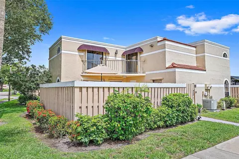 3725 Village Dr #B, Delray Beach, FL 33445