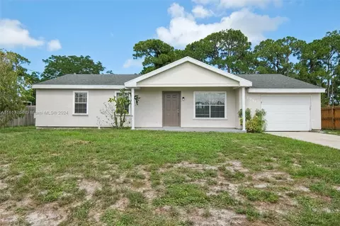 1951 SE Aneci St, Port Saint Lucie, FL 34983