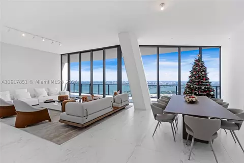 1000 Biscayne Blvd #4902, Miami, FL 33132