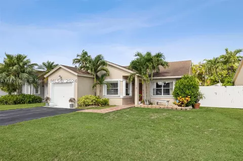 13322 SW 114th Pl, Miami, FL 33176