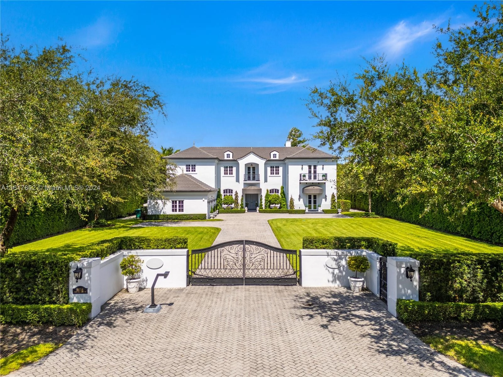 8150 Ponce de Leon Rd  