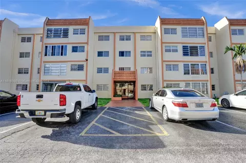 2451 NW 41st Ave #306, Lauderhill, FL 33313