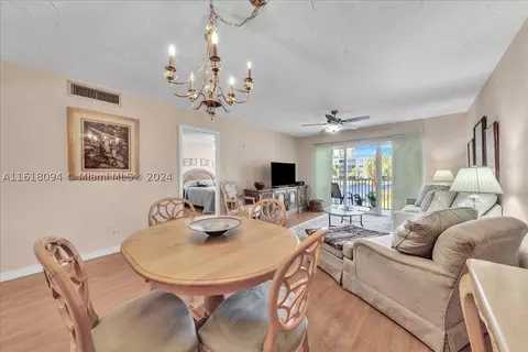 600 NE 2nd St #210, Dania Beach, FL 33004