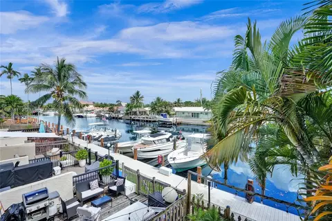 1855 SE 4th St, Pompano Beach, FL 33060