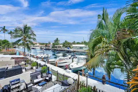 1855 SE 4th St, Pompano Beach, FL 33060
