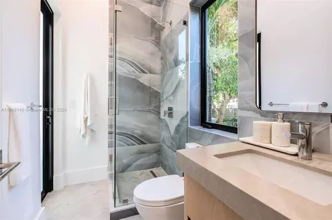 Bath - 9000 Abbott Ave, Surfside, FL 33154 photo 1 of 10