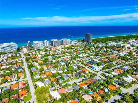 View/Area - 9000 Abbott Ave, Surfside, FL 33154 photo 7 of 11