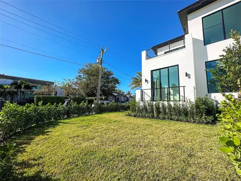 Exterior - 9000 Abbott Ave, Surfside, FL 33154 photo 12 of 19