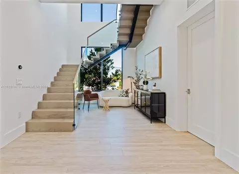Entry Way - 9000 Abbott Ave, Surfside, FL 33154 photo 4 of 7