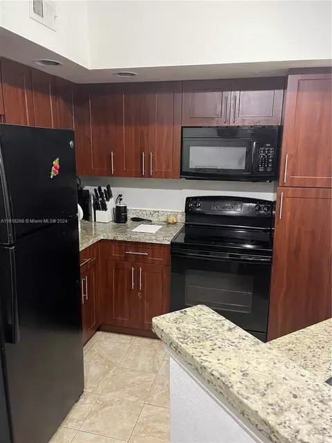 13060 Vista Isles Dr #224, Sunrise, FL 33325