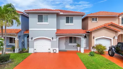 5938 SW 163rd Ave, Miami, FL 33193