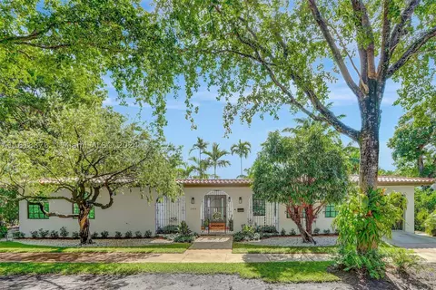 1910 Hernando St, Coral Gables, FL 33134