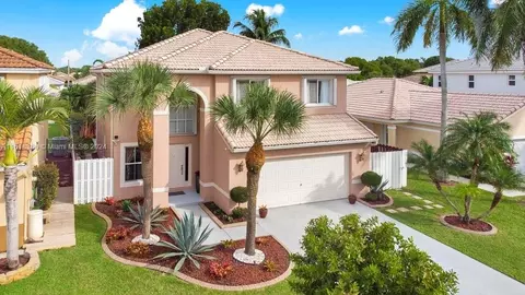 20873 NW 14th Ct, Pembroke Pines, FL 33029