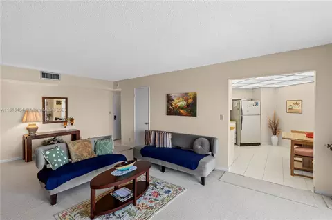 18181 NE 31st Ct #2202, Aventura, FL 33160