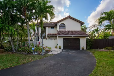 6230 SW 127th Pl, Miami, FL 33183