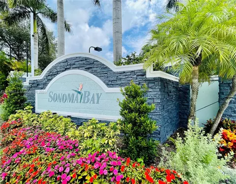 1904 Alamanda Way #1904, Riviera Beach, FL 33404