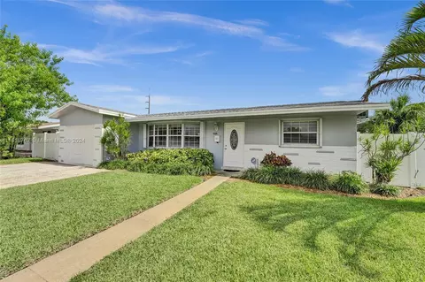 5509 Monroe St, Hollywood, FL 33021