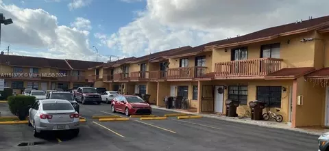 2349 W 66th Pl #302, Hialeah, FL 33016