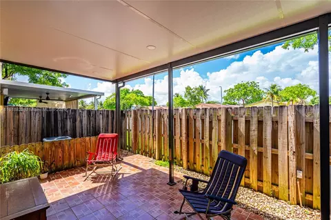 7205 NW 173rd Dr #603-6, Hialeah, FL 33015