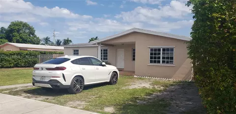 9770 SW 53rd St, Miami, FL 33165