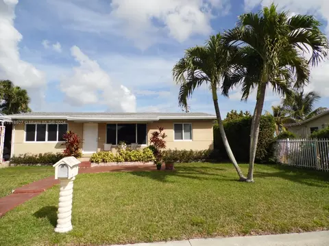 15411 NW 33rd Ave, Miami Gardens, FL 33054
