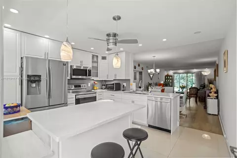 2006 Granada Dr #C3, Coconut Creek, FL 33066