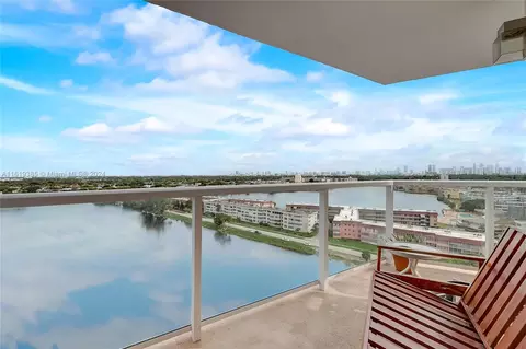 1351 NE Miami Gardens Dr #1506E, Miami, FL 33179