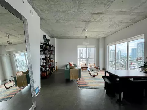 133 NE 2nd Ave #3019, Miami, FL 33132