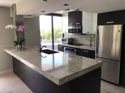 Kitchen - 2501 Brickell Ave #306, Miami, FL 33129 photo 2 of 4