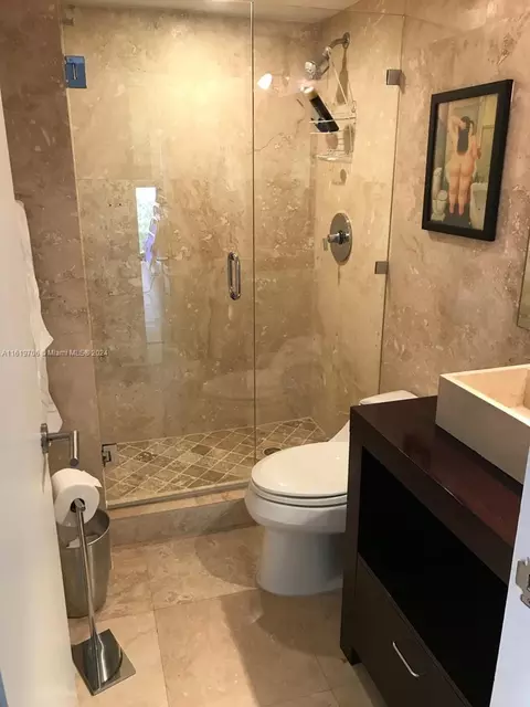 Bath - 2501 Brickell Ave #306, Miami, FL 33129 photo 5 of 5