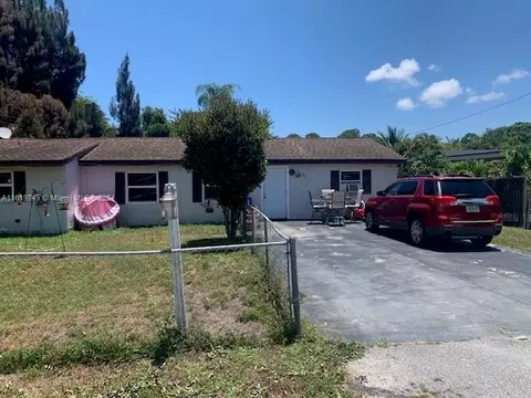 1636 Erie Ter, Palm Springs, FL 33406