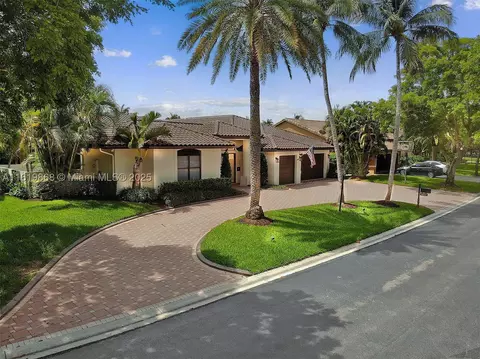 6624 NW 99th Ave, Parkland, FL 33076
