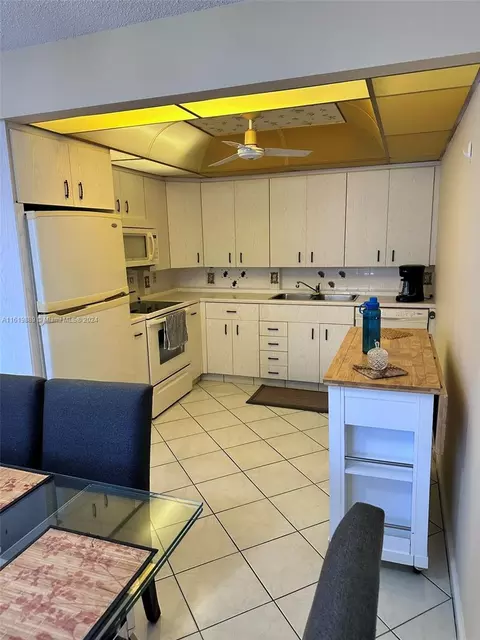 2016 Rexford A #216, Boca Raton, FL 33434