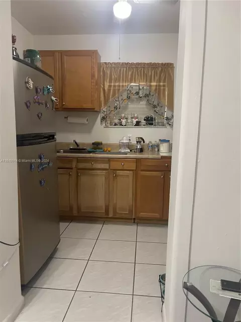 Kitchen - 590 E 40th St, Hialeah, FL 33013 photo 3 of 4