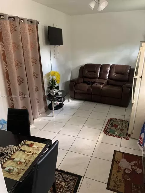 Other - 590 E 40th St, Hialeah, FL 33013 photo 2 of 4