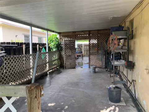 Exterior - 590 E 40th St, Hialeah, FL 33013 photo 3 of 8