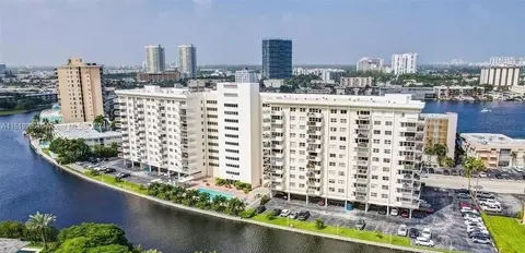 401 Golden Isles Dr #1106, Hallandale Beach, FL 33009