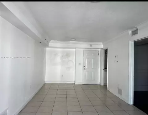2475 NW 16th St Rd #502, Miami, FL 33125