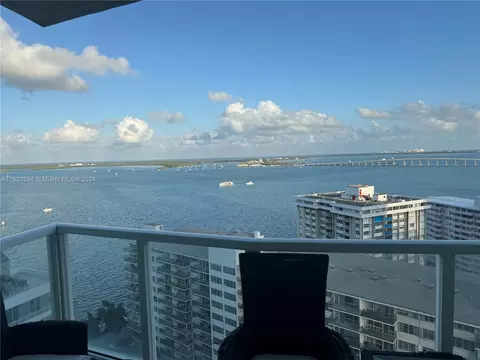 218 SE 14th St #2207, Miami, FL 33131