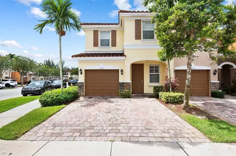 12430 Emerald Creek Mnr, Plantation, FL 33325