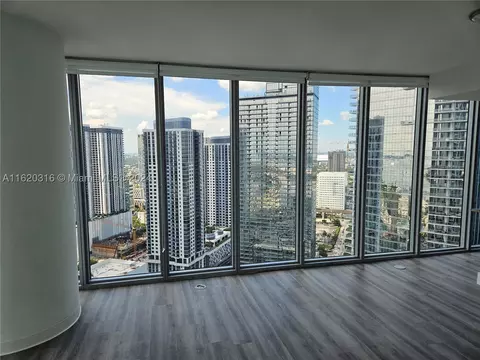 888 Biscayne Blvd #2701, Miami, FL 33132