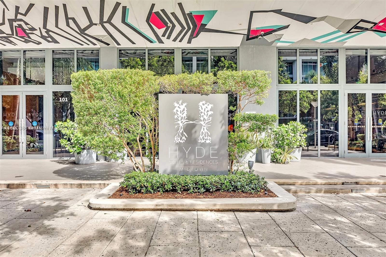 121 NE 34th St Unit 3104  