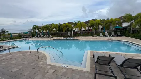 25173 SW 108th Ct, Homestead, FL 33032