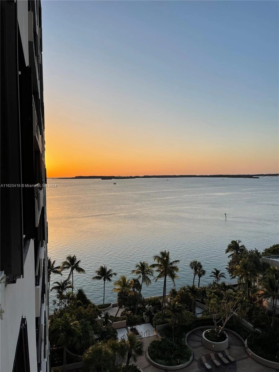 520 Brickell Key Dr Unit A1103  