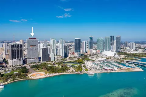 50 Biscayne Blvd #907, Miami, FL 33132
