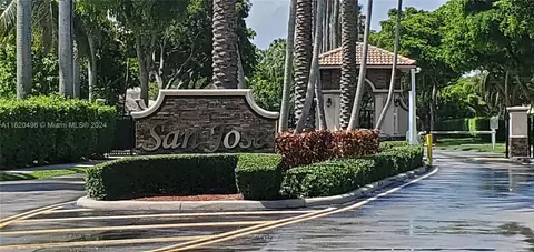 13852 SW 156th Ave, Miami, FL 33196