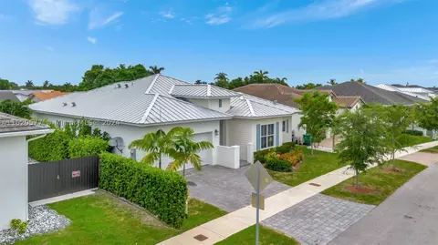 15085 SW 175th St, Miami, FL 33187