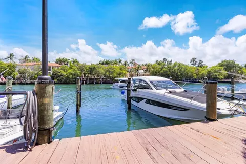 Undisclosed, Coral Gables, FL 33133