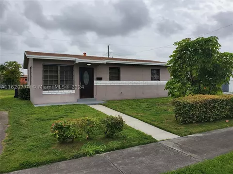 10725 SW 147th St, Miami, FL 33176