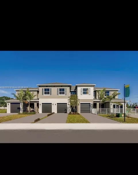 21 Bandol St, Riviera Beach, FL 33404